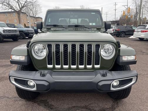 2021 Jeep Gladiator Overland