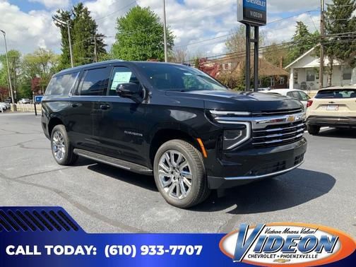 Black 2026 Chevrolet Suburban LT