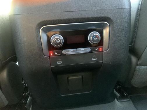 2022 Chevrolet Tahoe 4WD Z71