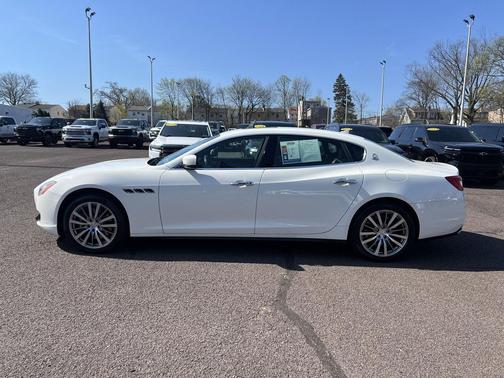 Bianco 2016 Maserati Quattroporte S Q4