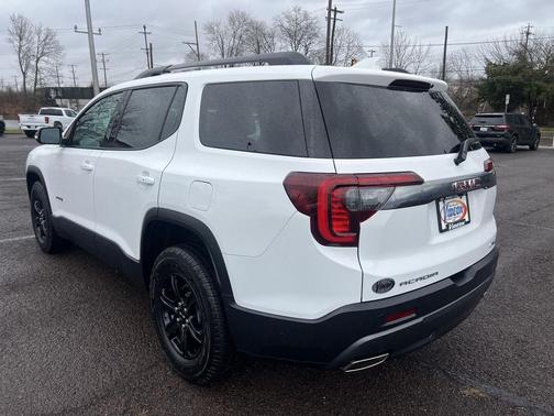 2020 GMC Acadia AWD AT4