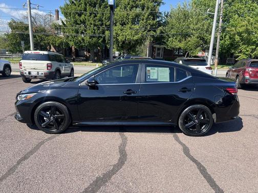 Super Black 2023 Nissan Sentra SR