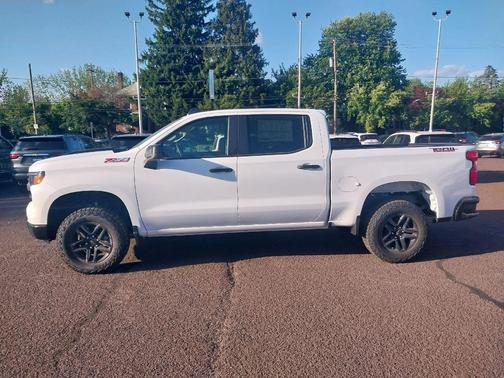 2025 Chevrolet Silverado 1500 Custom Trail Boss