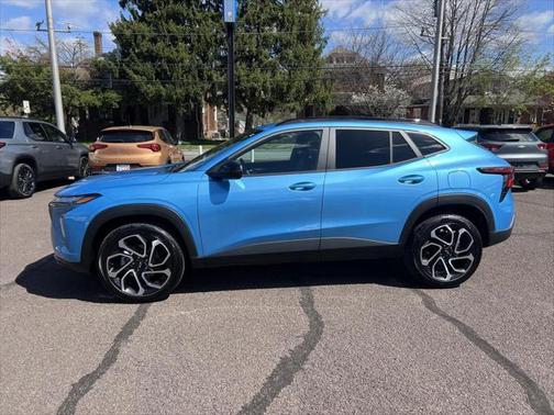 2025 Chevrolet Trax FWD 2RS
