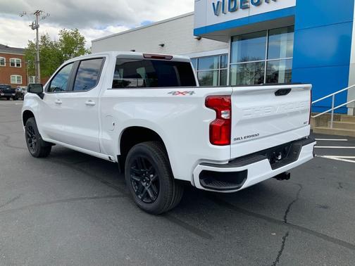 Summit White 2026 Chevrolet Silverado 1500 RST