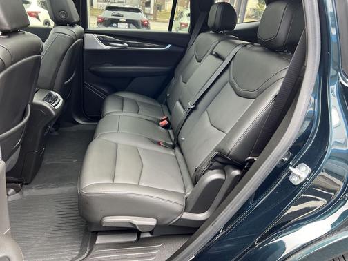 2024 Cadillac XT6 Sport AWD