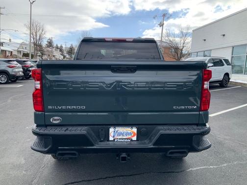 2026 Chevrolet Silverado 1500 Custom Trail Boss