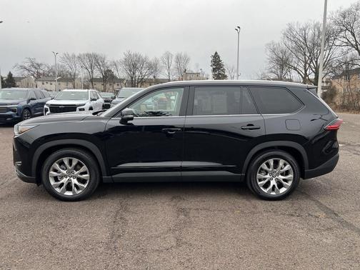 2025 Toyota Grand Highlander Hybrid Nightshade Edition