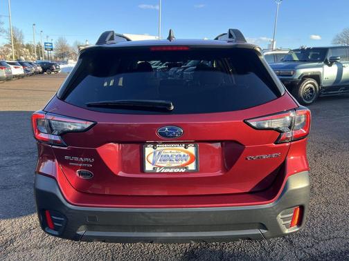 2022 Subaru Outback Premium