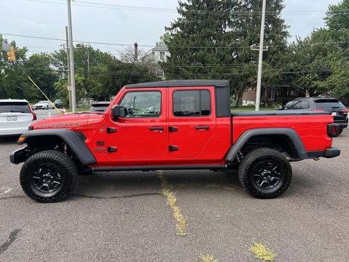 2022 Jeep Gladiator Mojave 4x4