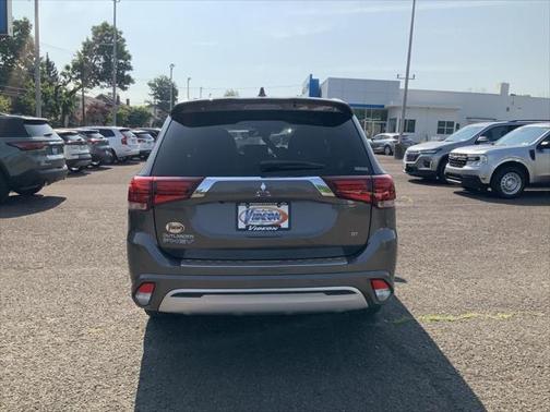 2022 Mitsubishi Outlander PHEV GT