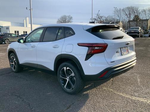 2026 Chevrolet Trax FWD 1RS