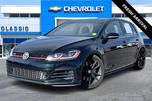 2021 Volkswagen Golf GTI 2.0T SE DSG