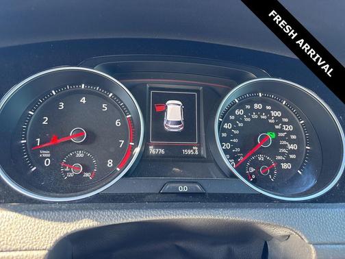 2021 Volkswagen Golf GTI 2.0T SE DSG