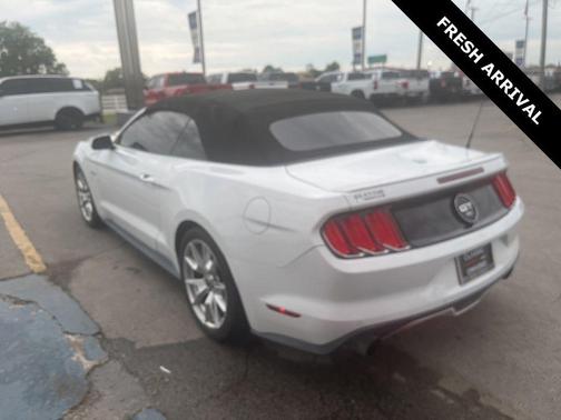 OXFORD WHITE 2015 Ford Mustang GT Premium
