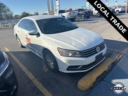2017 Volkswagen Passat 1.8T S