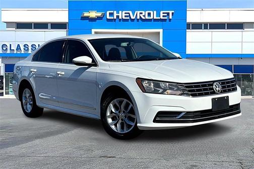 2017 Volkswagen Passat 1.8T S