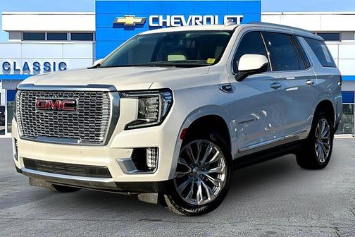 White Frost Tricoat 2023 GMC Yukon Denali