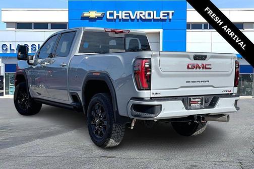 2025 GMC Sierra 2500 AT4