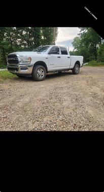 Bright White Clearcoat 2020 RAM 2500 Tradesman Crew Cab 4x4 6'4' Box