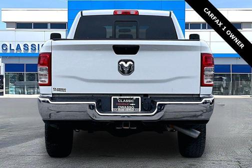 Bright White Clearcoat 2020 RAM 2500 Tradesman Crew Cab 4x4 6'4' Box