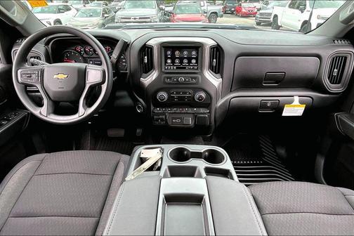 Summit White 2026 Chevrolet Silverado 2500 Custom