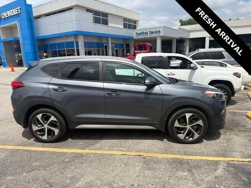 Coliseum Gray 2017 Hyundai TUCSON Sport