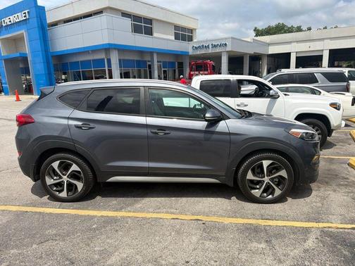 Coliseum Gray 2017 Hyundai TUCSON Sport