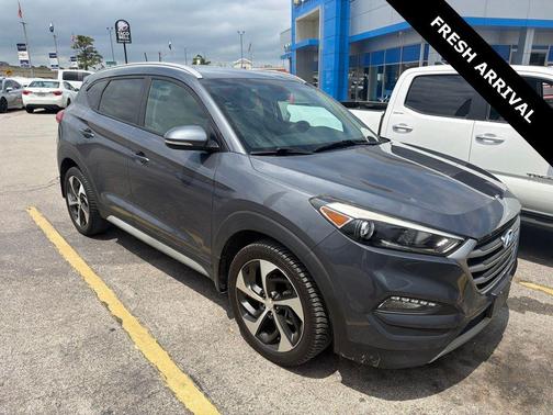 Coliseum Gray 2017 Hyundai TUCSON Sport