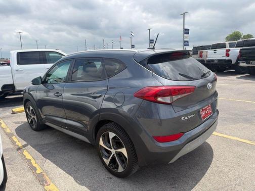 Coliseum Gray 2017 Hyundai TUCSON Sport