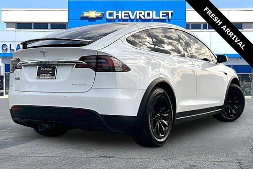 Pearl White Multi-Coat 2020 Tesla Model X Long Range Dual Motor All-Wheel Drive