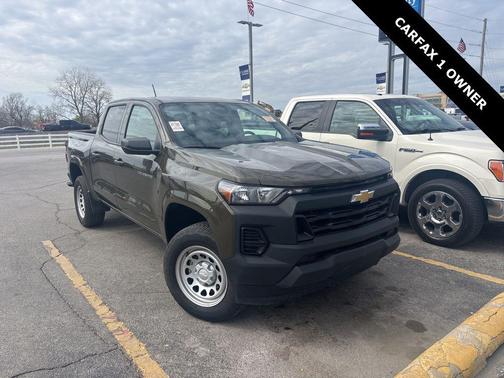 2024 Chevrolet Colorado WT