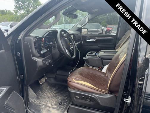 Black 2024 Chevrolet Silverado 1500 LT