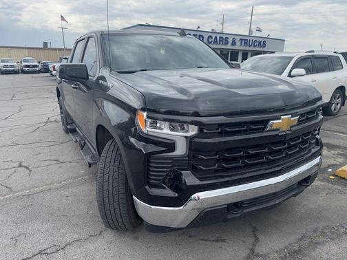 Black 2024 Chevrolet Silverado 1500 LT
