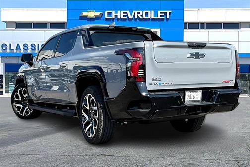 2025 Chevrolet Silverado EV RST