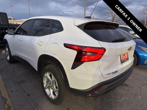 2025 Chevrolet Trax LS