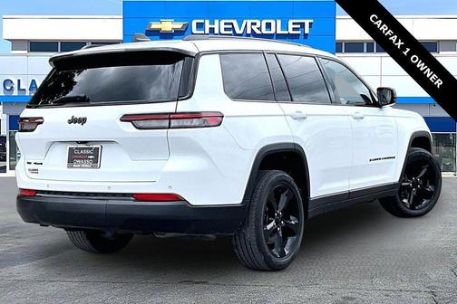Bright White Clearcoat 2022 Jeep Grand Cherokee L Altitude