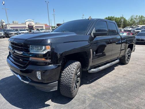Black 2017 Chevrolet Silverado 1500 2LT