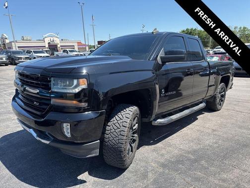Black 2017 Chevrolet Silverado 1500 2LT