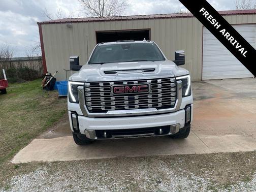 2024 GMC Sierra 2500 Denali
