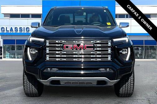 Onyx Black 2025 GMC Canyon Denali