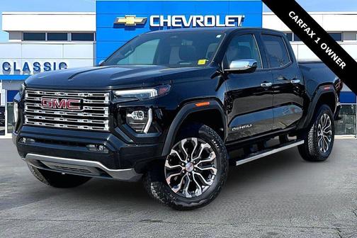 Onyx Black 2025 GMC Canyon Denali