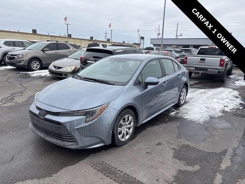 2025 Toyota Corolla LE