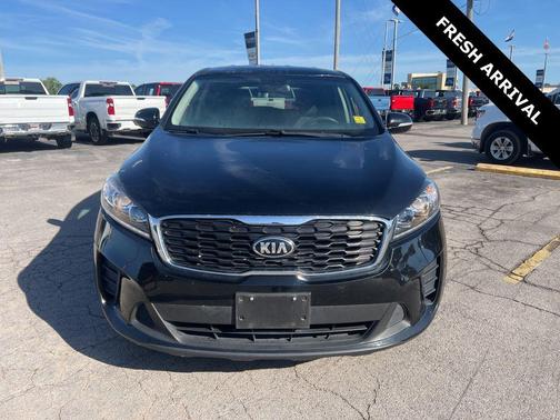 Ebony Black 2019 Kia Sorento LX