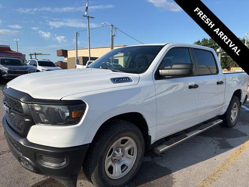 Bright White Clearcoat 2023 RAM 1500 Tradesman
