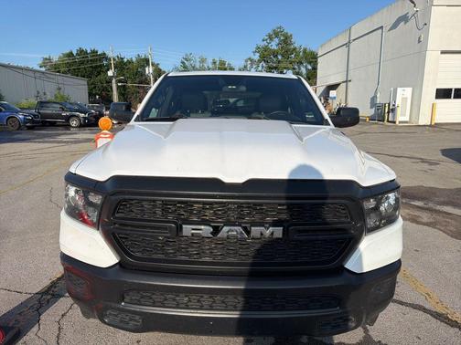 Bright White Clearcoat 2023 RAM 1500 Tradesman