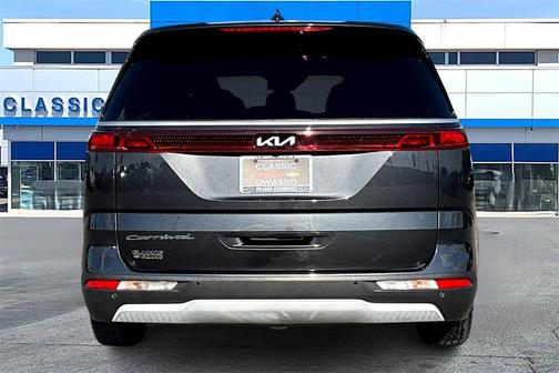 2022 Kia Carnival LXS