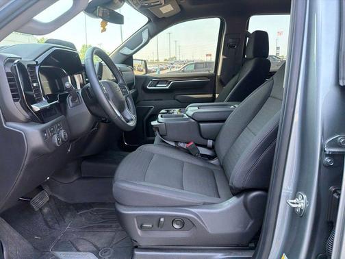 Sterling Gray Metallic 2026 Chevrolet Silverado 1500 RST