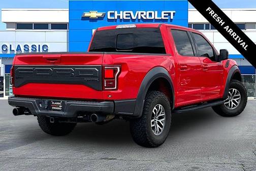 RACE RED 2018 Ford F-150 Raptor