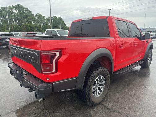 RACE RED 2018 Ford F-150 Raptor